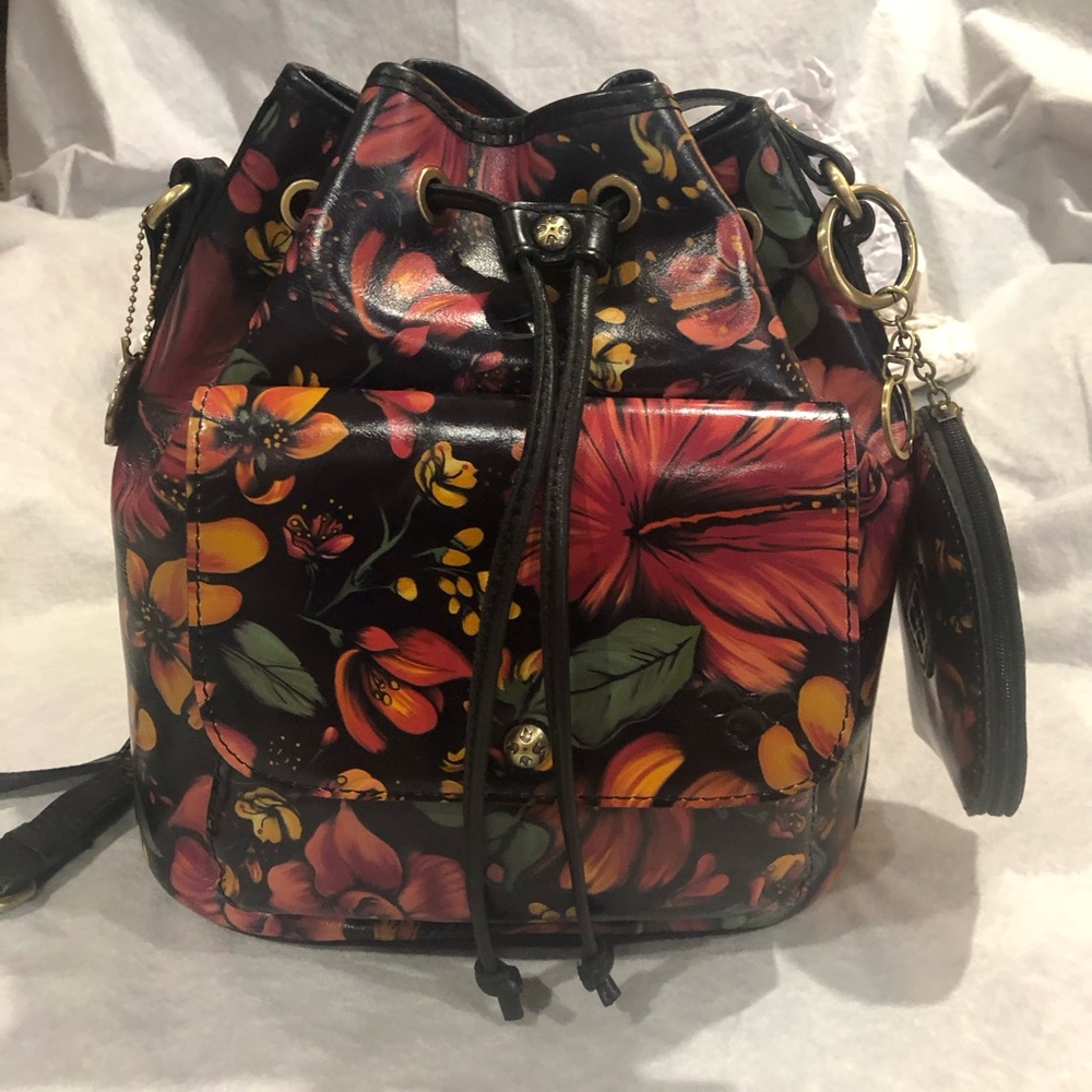 Patricia Nash leather drawstring crossbody with matching pouch